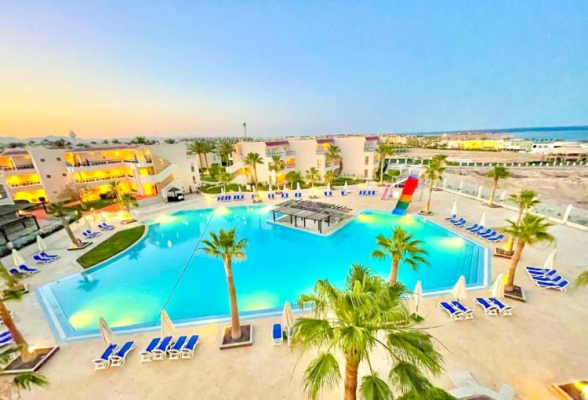Image Ivy Cyrene Island Resort